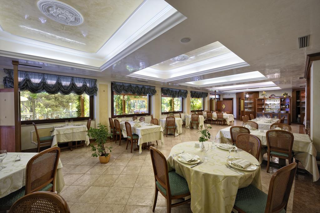 סן מנאיו Park Hotel Villa Maria מראה חיצוני תמונה
