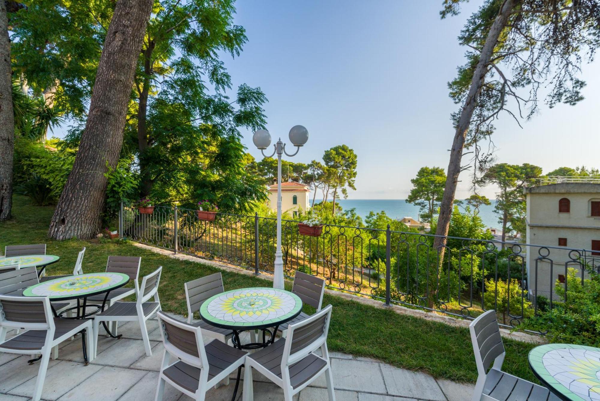 סן מנאיו Park Hotel Villa Maria מראה חיצוני תמונה